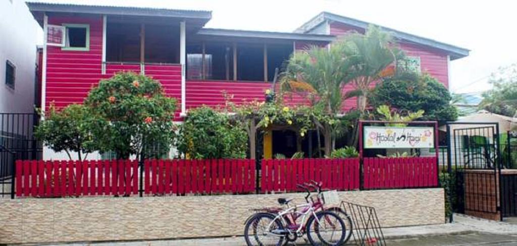 Hostal Hansi Bocas Town Exterior foto